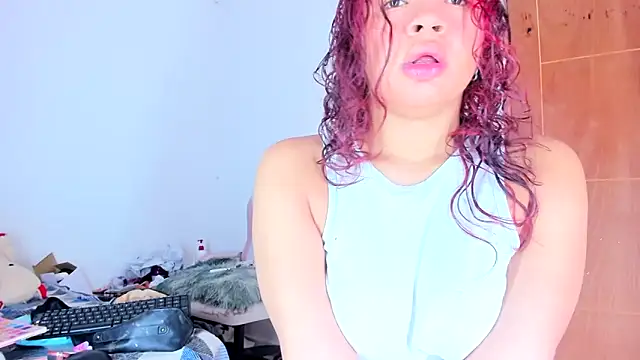 Emily_Coper18 webcam