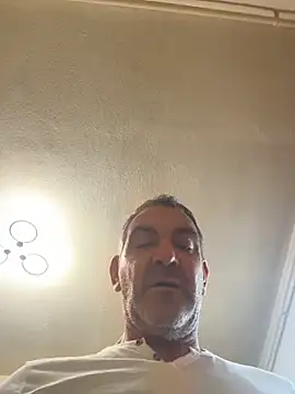 cobraboysex@xh (Ask my age) - evry 25 i do requests at end i cum