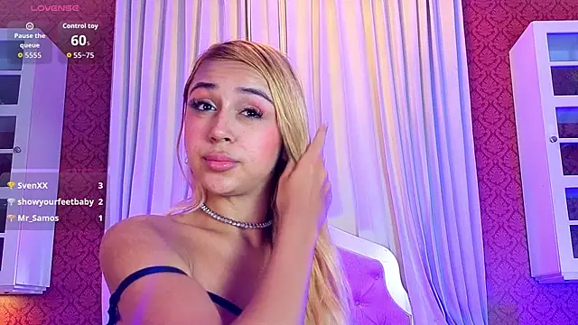 SashaNavikova webcam