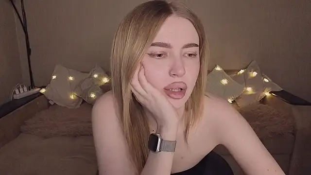 ViolettaLopez webcam