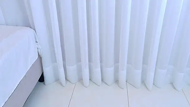 Darlyn_tenderhot__ webcam