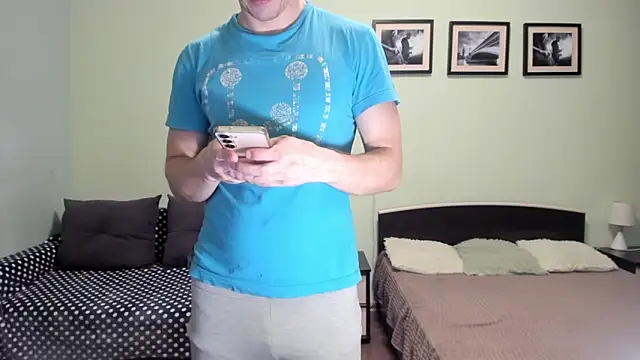 AlansonofDaddy webcam