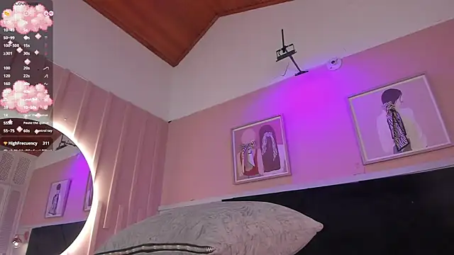 elodie_walker webcam