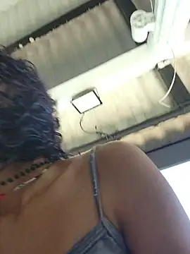 Isabella_Stark webcam