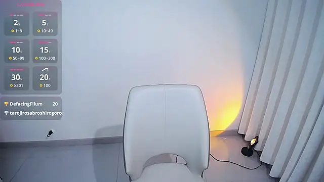 dobilig Stripchat cam model