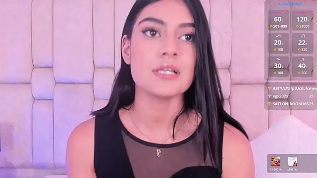 KatherineRuiz_ Stripchat cam model