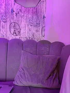 Webcam Model (AbyThompson)  is live.Free join now!