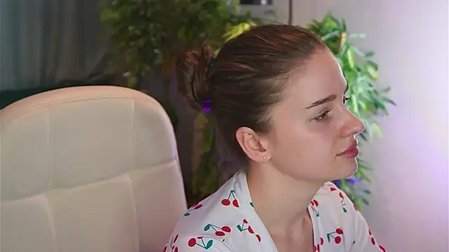 Olivia_Farrell webcam