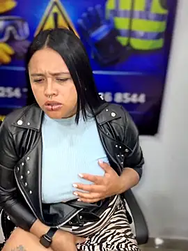 _Mia-Safety_Inspector webcam