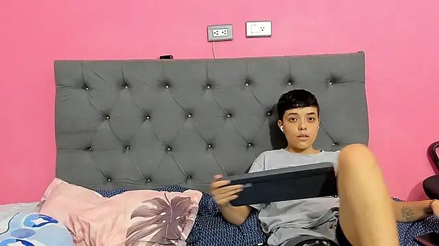 ariloe_quintero webcam