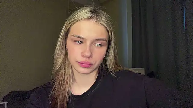 EarthaStinett webcam