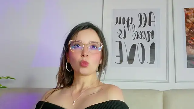 Gabbie_Danger webcam