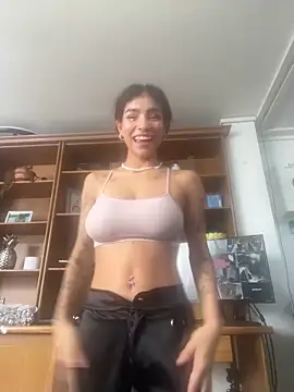 LauraAristizabal webcam