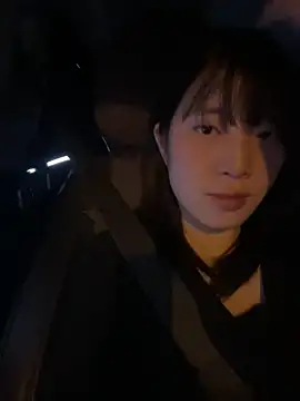 littleqiu live sex cam