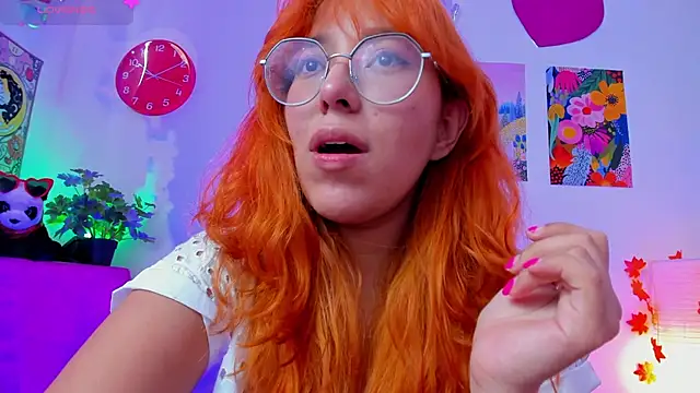 _Moon_Johnson webcam