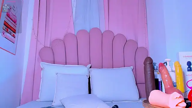 NicoleMadrird webcam