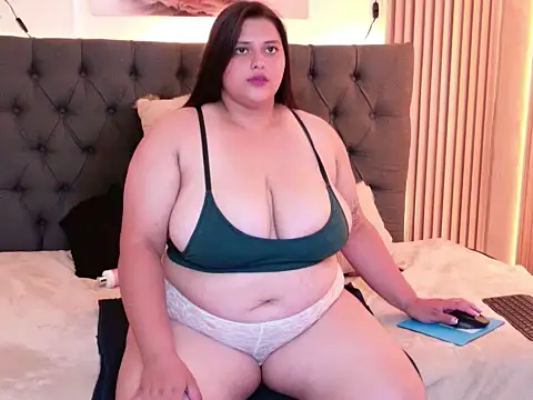 veronicajhonsonn - Veronicajhonsonn's free webcam - UK Sex Cams