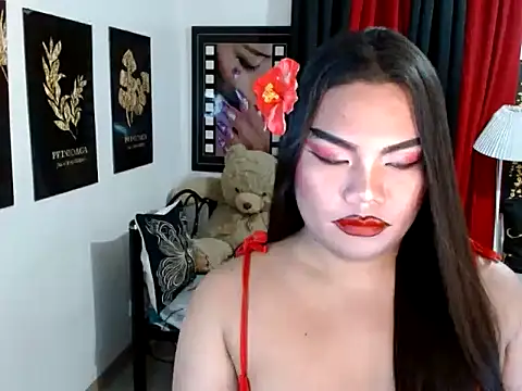 TSbrianaHugeCock webcam