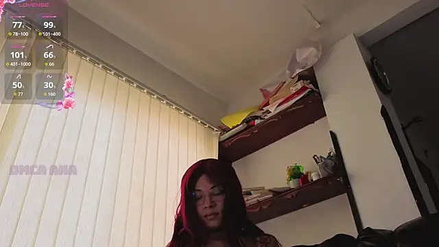 Big_titssplay webcam