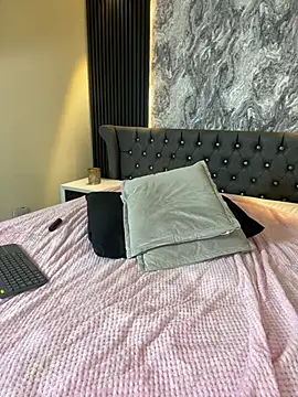 lolagolden1 (F young) - dance sexy + naked