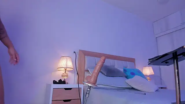 mia_hank (F young) - tsunami in you face