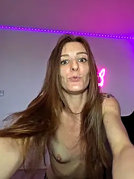 Webcam Model (Ladykimberly_XOXO)  is live.Free join now!