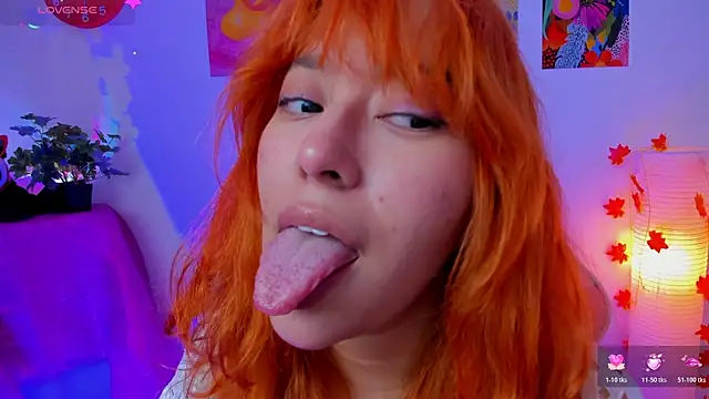 _Moon_Johnson webcam