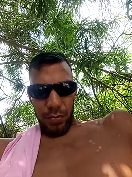 UnreadyChutzpa webcam