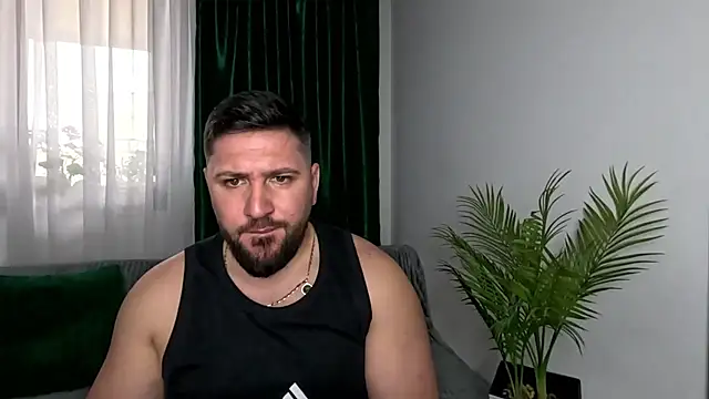 Gold_Alpha_Boy webcam