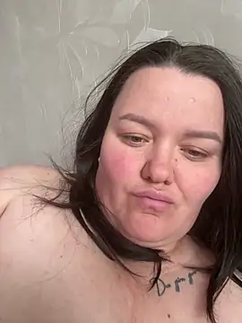 SunnyLeila2101 webcam