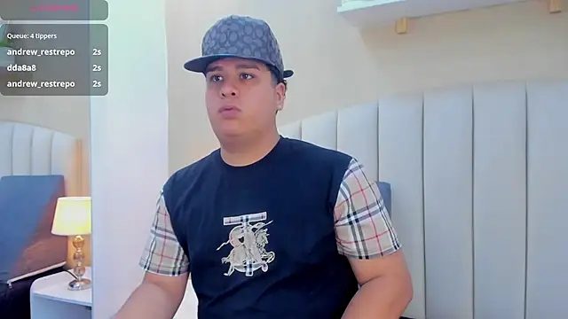 naim_bennetsex - Naim_Bennetsex's free webcam - UK Sex Cams