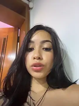 dakotabrowns_ webcam