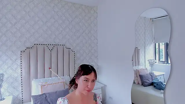 katherine_glow webcam