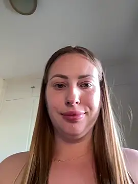 alisawhite (F young) - Amazing gift for last tipper🔥