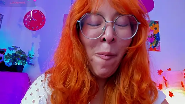 _Moon_Johnson webcam