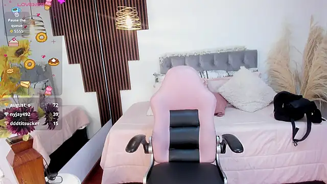 darling_spoiled webcam