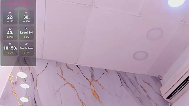 VALERIAQUEENTS__ webcam