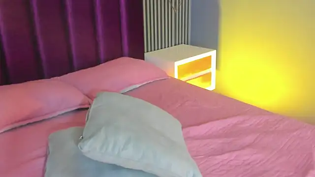 LauraAristizabal webcam