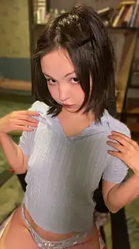 lalallalalaa- live sex cam