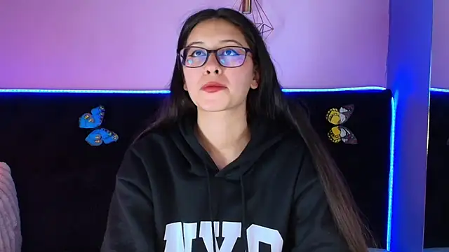 Anastasia_Whitee webcam