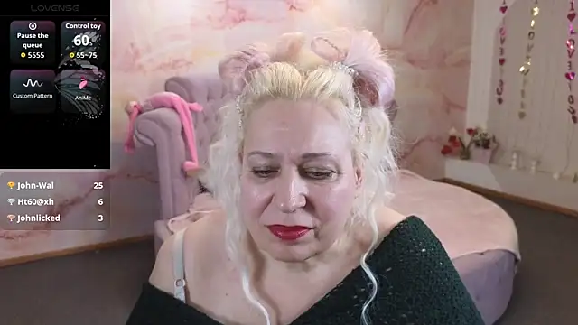 Penelope_Pinky webcam