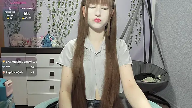 live on webcam Yoonhee Ki