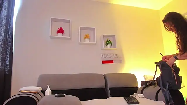 flirt chat Jazmin Steele