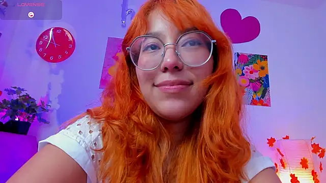 _Moon_Johnson webcam