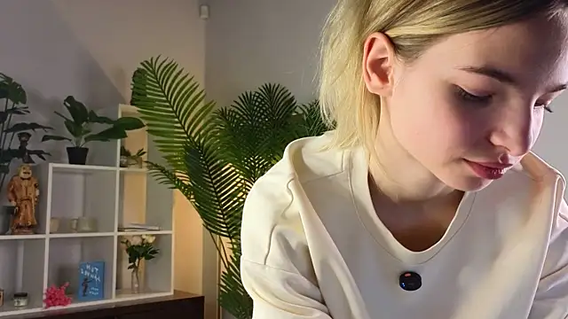 RosannPritchard webcam