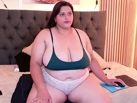 Veronicajhonsonn webcam