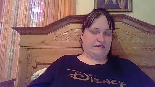 free web cam chat  Squirty Cum Lady 