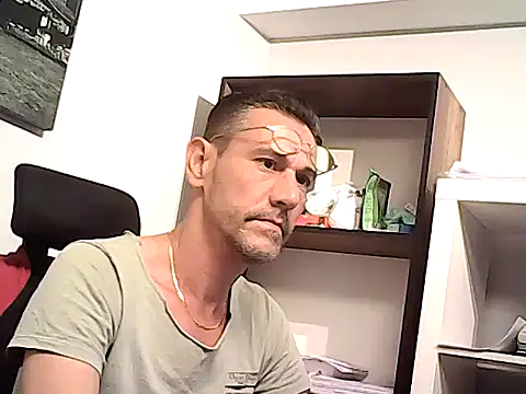 mastercharisma35 webcam