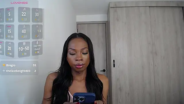 DAPHNE_doll live sex cam