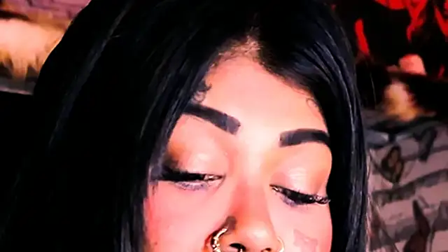 indian_dreamgirl - Indian_dreamgirl's free webcam - UK Sex Cams